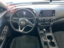 نیسان سێنترا